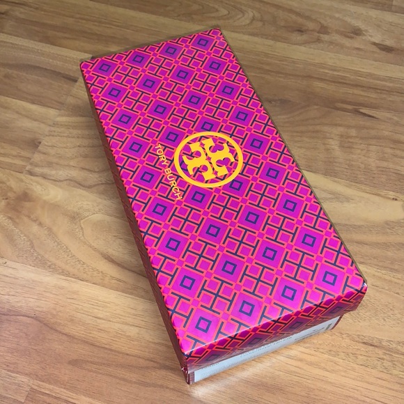 Tory Burch Shoe Box - Picture 2 of 11